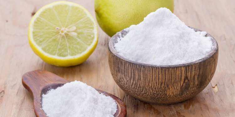 Το μυστικό των γιαγιάδων που θα σας...σώσει - Βάλτε μαγειρική σόδα και λεμόνι σε ένα ποτήρι νερό
