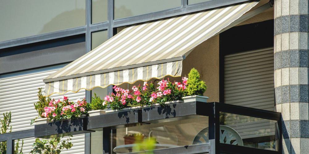 5 τέντες για πολύ αέρα που θα σώσουν το μπαλκόνι σου!