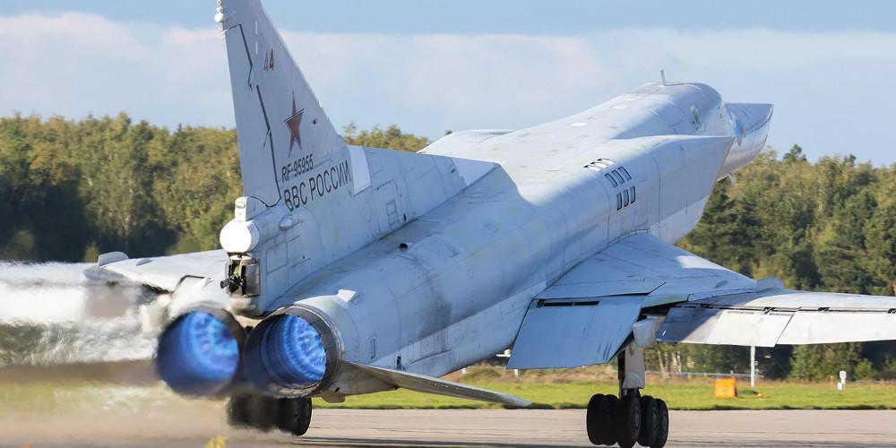 Η Ρωσία αναπτύσσει στην Κριμαία βομβαρδιστικά Tu-22M3