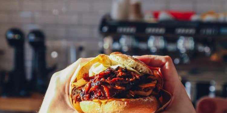 «The lobby 35»: Το καλύτερο brunch το τρως στον Πειραιά