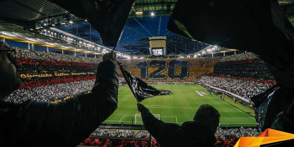 Οπαδοί της Άιντραχτ χάρισαν εισιτήρια του τελικού του Europa League σε άπορα παιδιά του Αζερμπαϊτζάν