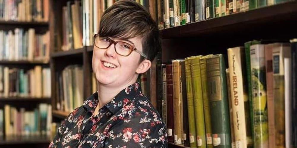 Συνελήφθησαν δύο άνδρες για τη δολοφονία της δημοσιογράφου στη Βόρεια Ιρλανδία