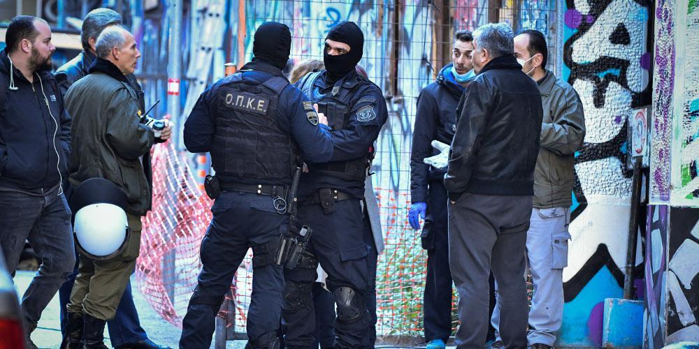 Δύο συλλήψεις στα Εξάρχεια για διακίνηση ναρκωτικών