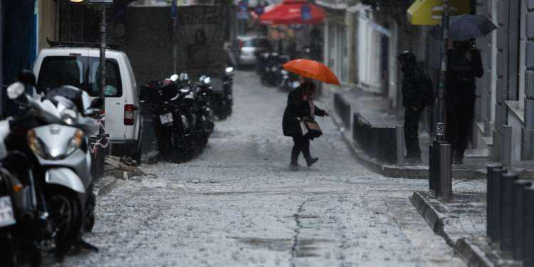 ΕΜΥ Καιρός: Στη δίνη της κακοκαιρίας η χώρα – Καταιγίδες και χαλάζι σε πολλές περιοχές, δείτε τον χάρτη