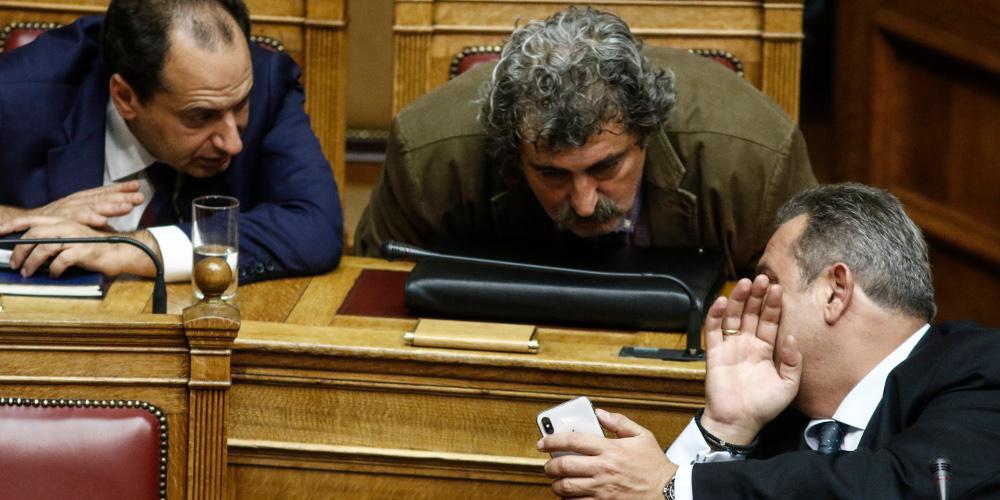 Αρση ασυλίας: Ο νόμος περί ευθύνης υπουργών έσωσε Καμμένο και Πολάκη