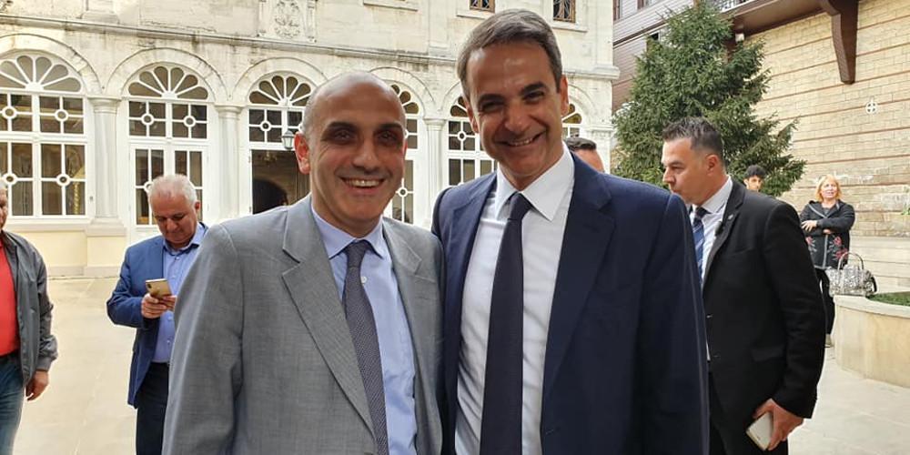 Η συνάντηση του Κυριάκου Μητσοτάκη με τον Μανώλη Κωστίδη στο Φανάρι