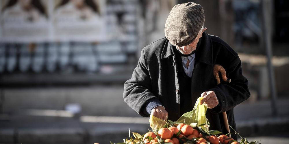 Ελλείψεις και ανατιμήσεις στην αγορά: Τα απόνερα της κακοκαιρίας