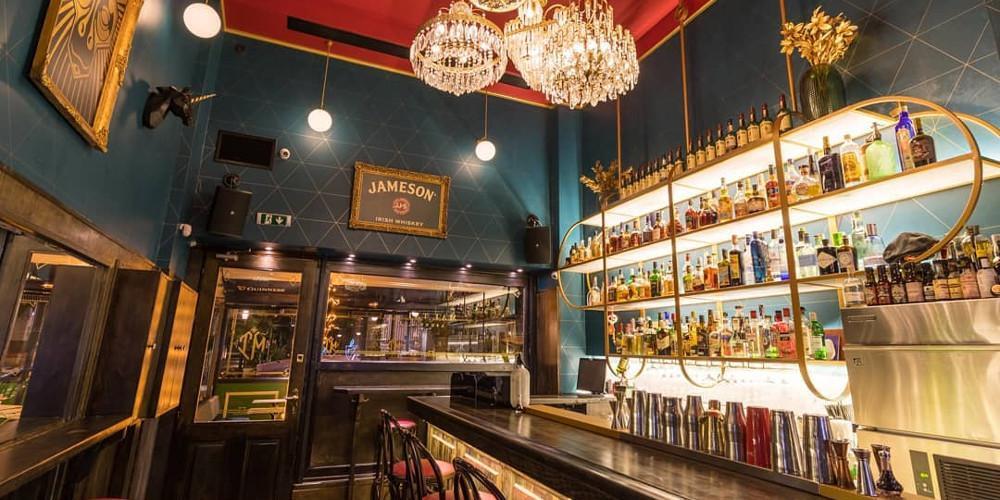 Το «Mai Tai Aθens» έφτασε ξανά στο Κολωνάκι