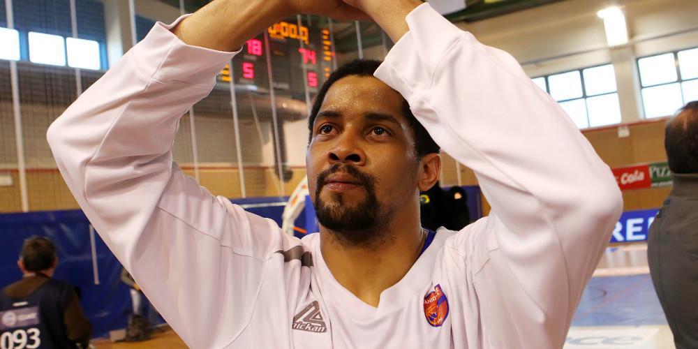 Ο παίχτης του Πανιώνιου, Τιγουέιν ΜακΚί οδηγούσε μεθυσμένος, τράκαρε και συνελήφθη