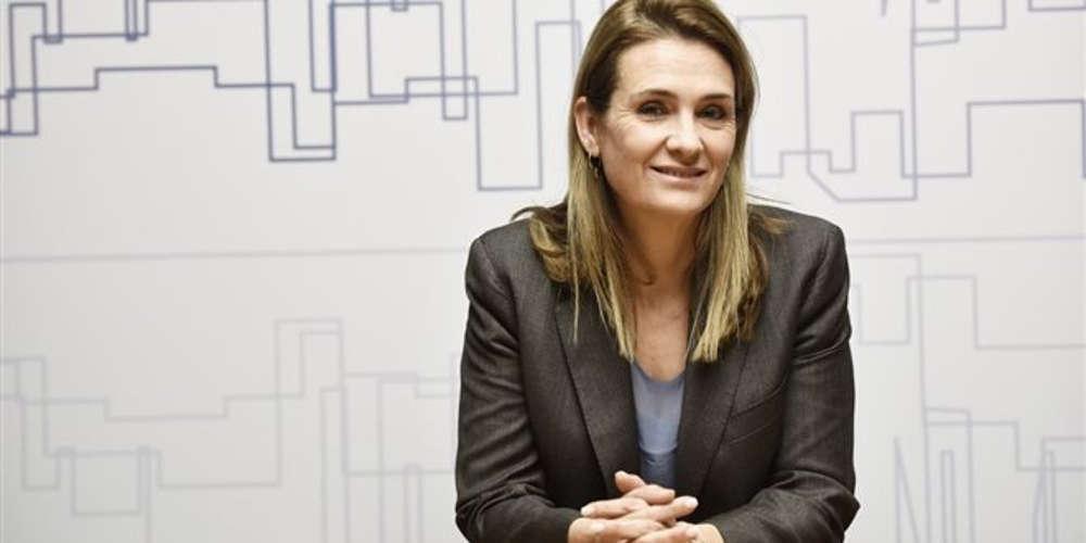 Η Κατερίνα Μπακογιάννη καλεί την Παπακώστα για καφέ στα Εξάρχεια