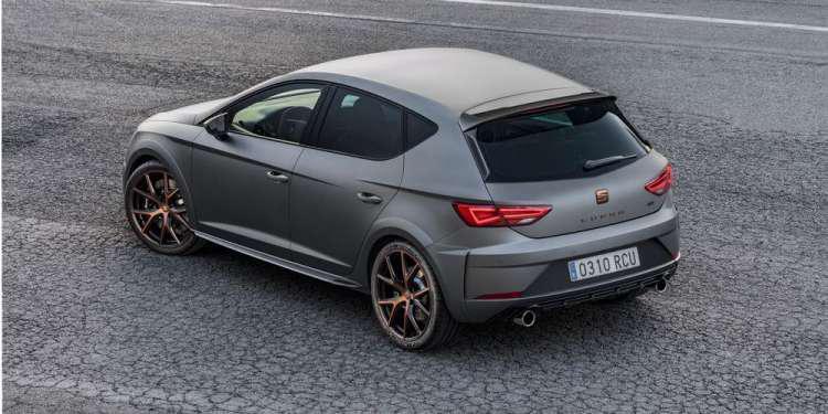 Η Cupra ετοιμάζει ένα plug-in υβριδικό Leon με περισσότερους από 240 ίππους