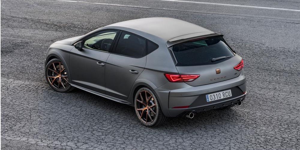 Η Cupra ετοιμάζει ένα plug-in υβριδικό Leon με περισσότερους από 240 ίππους