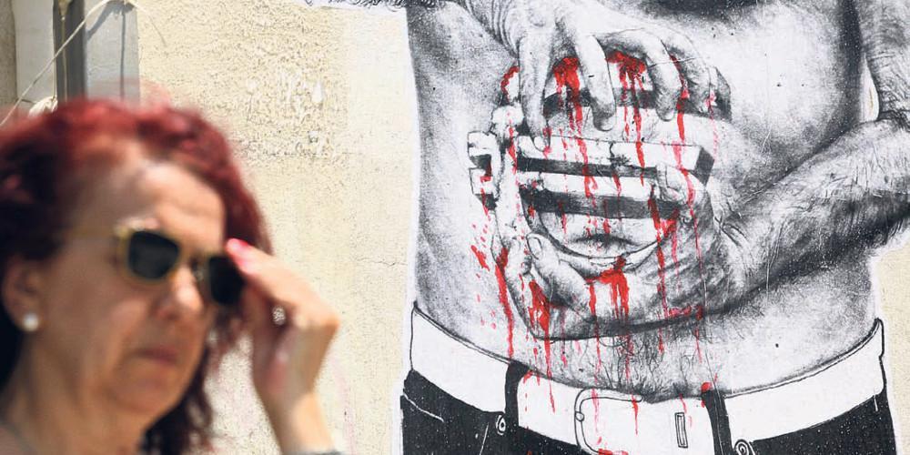 Tα «ματωμένα» πλεονάσματα «σκότωσαν» την ανάπτυξη