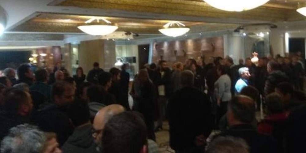 Επεισόδια και συμπλοκές ανάμεσα σε μέλη του ΠΑΜΕ και της διοίκησης της ΓΣΕΕ στη Ρόδο [εικόνες & βίντεο]