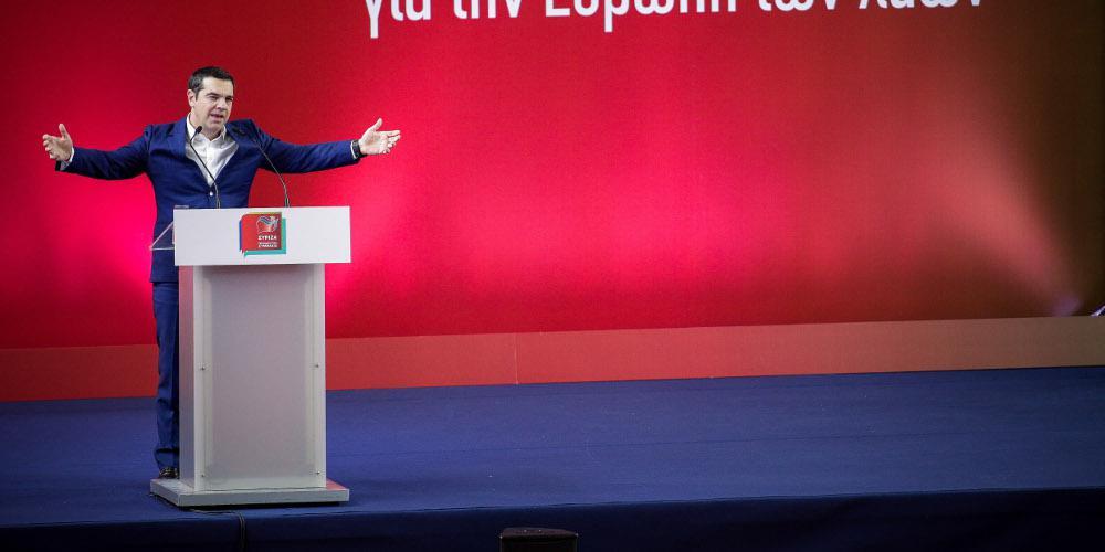Ο Τσίπρας παρουσιάζει το ευρωψηφοδέλτιο του ΣΥΡΙΖΑ