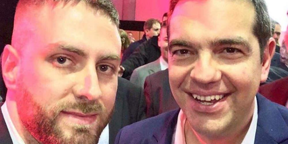 Η σέλφι Τζέισον Αντιγόνη-Τσίπρα στην παρουσίαση του συνδυασμού της Δούρου [εικόνα]