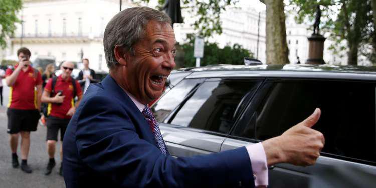 Brexit Ο Φαράτζ απέρριψε πρόταση συνεργασίας των Συντηρητικών του Τζόνσον