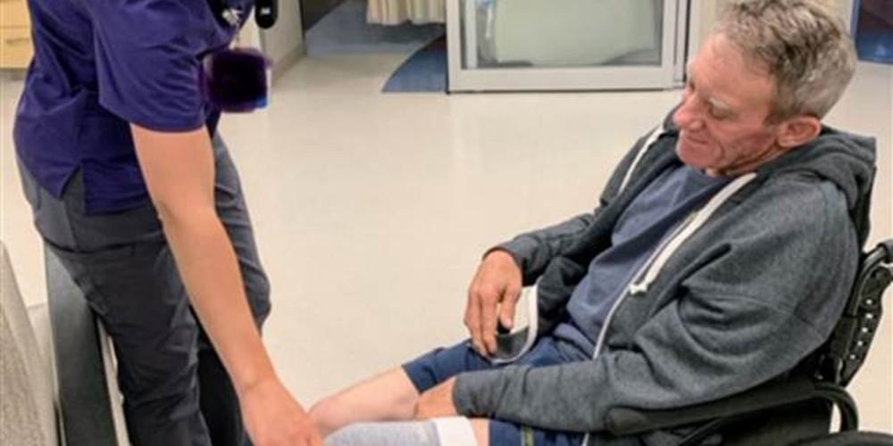 Φρίκη: Αγρότης ακρωτηρίασε με σουγιά το πόδι του που είχε πιαστεί σε μηχάνημα