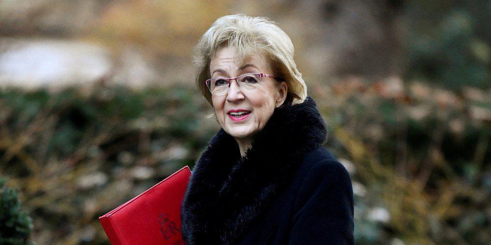 Παραιτήθηκε η υπουργός Άντρεα Λίντσομ στην Βρετανία