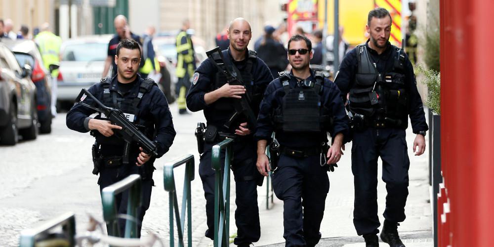 Στους 13 οι τραυματίες από την έκρηξη στη Λυών - Για «επίθεση» κάνει λόγο ο Μακρόν [εικόνες & βίντεο]