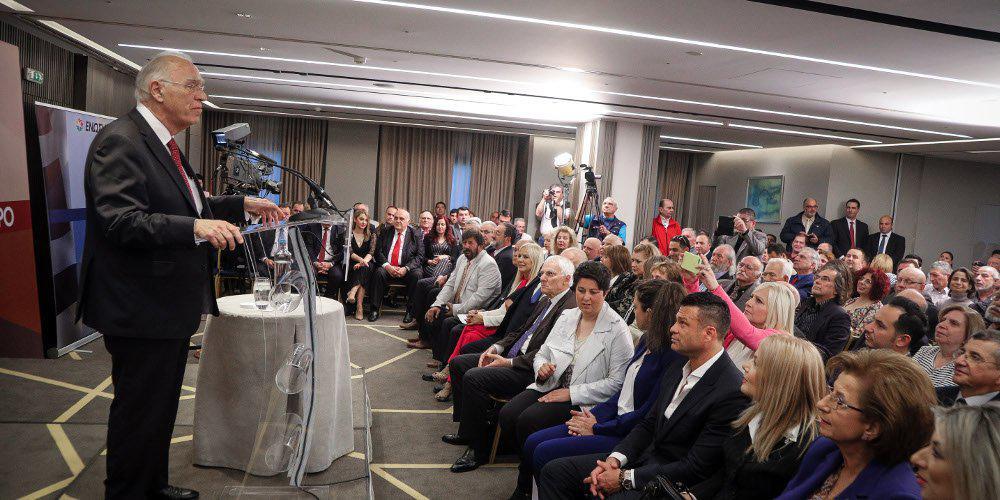 Αυτοί είναι οι 42 υποψήφιοι ευρωβουλευτές της Ένωσης Κεντρώων