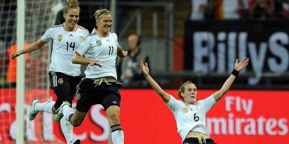 Εθνική Γυναικών Γερμανίας: Δεν έχουμε «μπάλες», αλλά ξέρουμε να τις χρησιμοποιούμε [βίντεο]