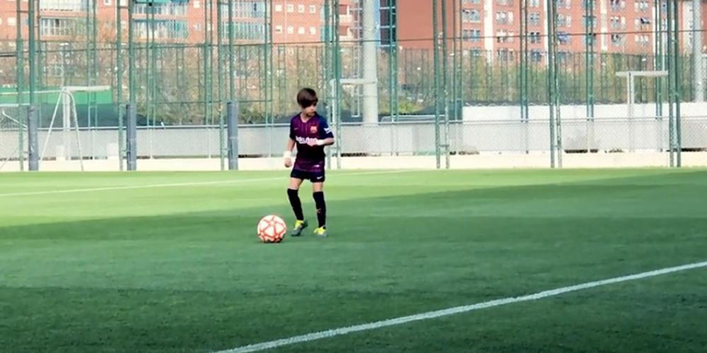 Ο γιος του Πικέ και της Σακίρα στην προπόνηση της Μπαρτσελόνα [βίντεο]