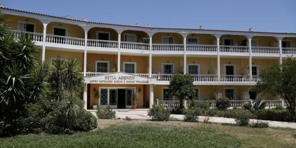 Ντροπή: Κλοπή και βανδαλισμός στον Ιερό Ναό Αγίου Ανδρέα στο Γηροκομείο Αθηνών