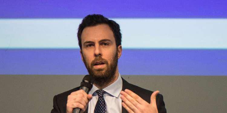 Ο νεότερος υποψήφιος Ευρωβουλευτής με τη ΝΔ, Θοδωρής Καλαμπόκης, μας συστήνεται!