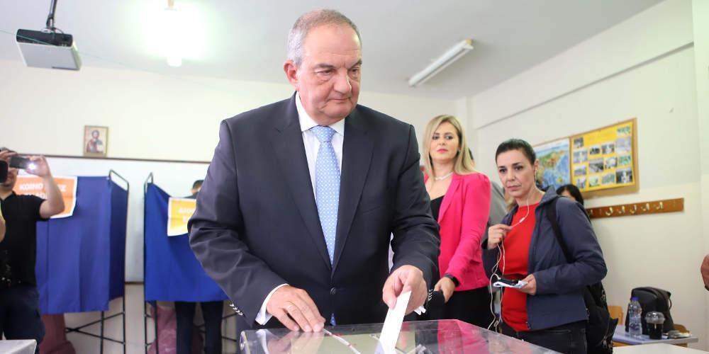 Καραμανλής: Προτεραιότητα η άμεση ανανέωση του στόλου των αστικών συγκοινωνιών