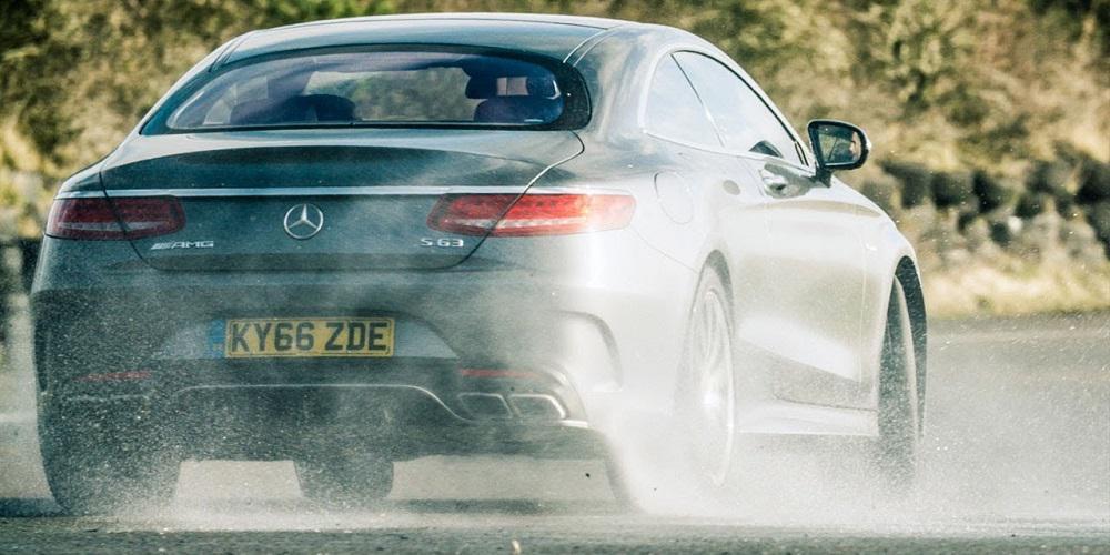 Ο Chris Harris οδηγεί την πολυτελή Mercedes-AMG S63 Coupe των 577 ίππων