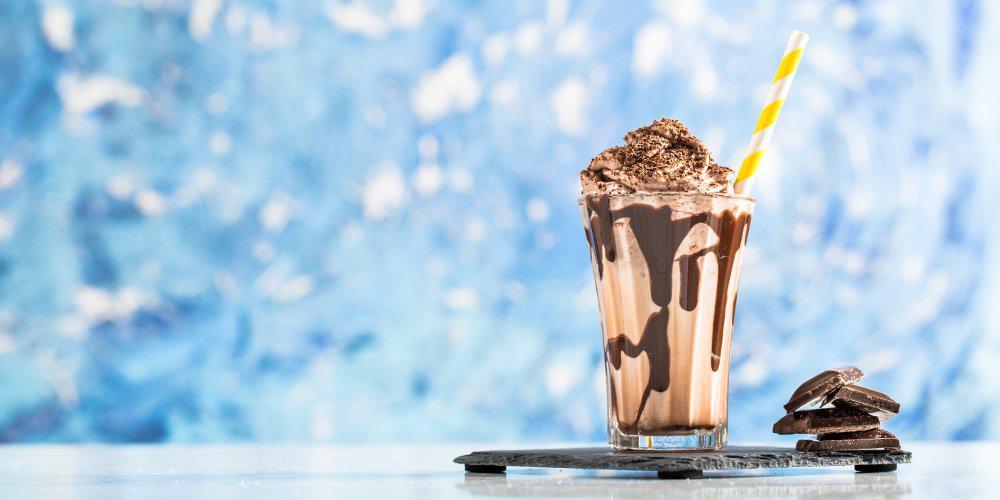 H συνταγή της ημέρας: Μιλκσέικ σοκολάτας από τον Πέτρο Συρίγο