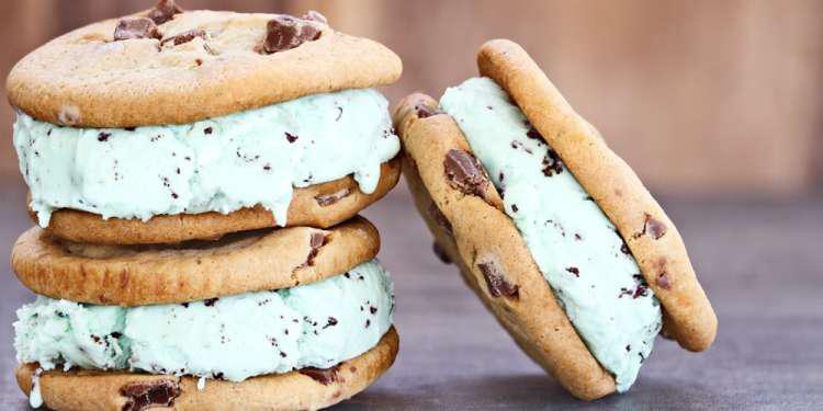 Η συνταγή της ημέρας: Σαντουιτσάκια παγωτού