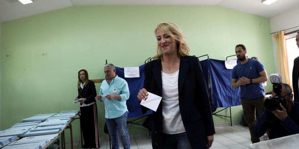 Επίθεση στη Ρένα Δούρου από την Ελένη Λουκά [βίντεο]