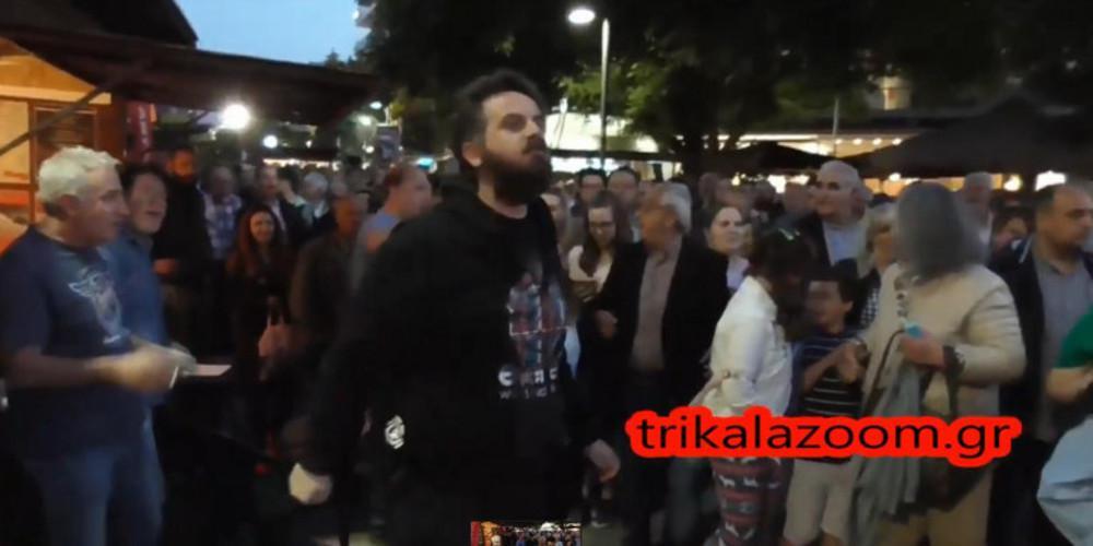 Άγριες αποδοκιμασίες κατά Τσίπρα στα Τρίκαλα: «Μπράβο Αλέξη, άντε με τους Πασόκους τώρα» [βίντεο]