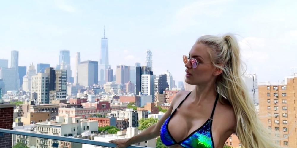 Απολαυστική και σέξι η Αλεξάνδρα Παναγιώταρου με αυτό το ολόσωμο [εικόνα]