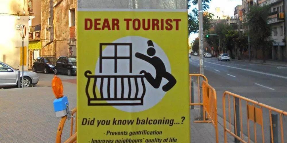 Τουρίστες πηδούν από τα μπαλκόνια ξενοδοχείων στην Ισπανία - Δείτε γιατί