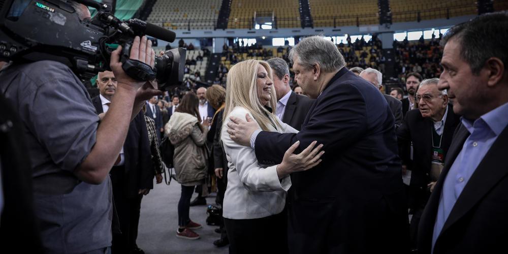 Η περιπέτεια υγείας του Βενιζέλου τον έφερε πιο κοντά με την Φώφη Γεννηματά