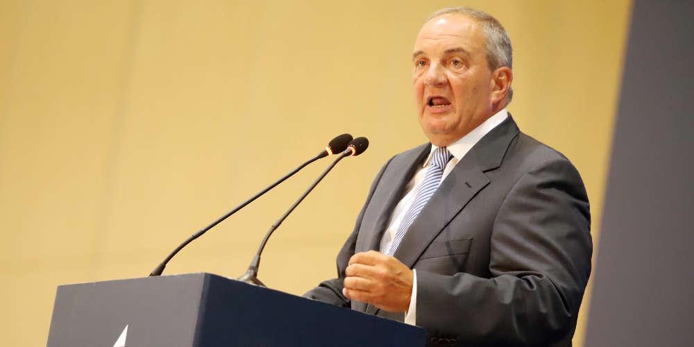 Κάρολος Παπούλιας – Κώστας Καραμανλής: «Θα κρατήσω στη μνήμη μου τις μακρές συζητήσεις μας»