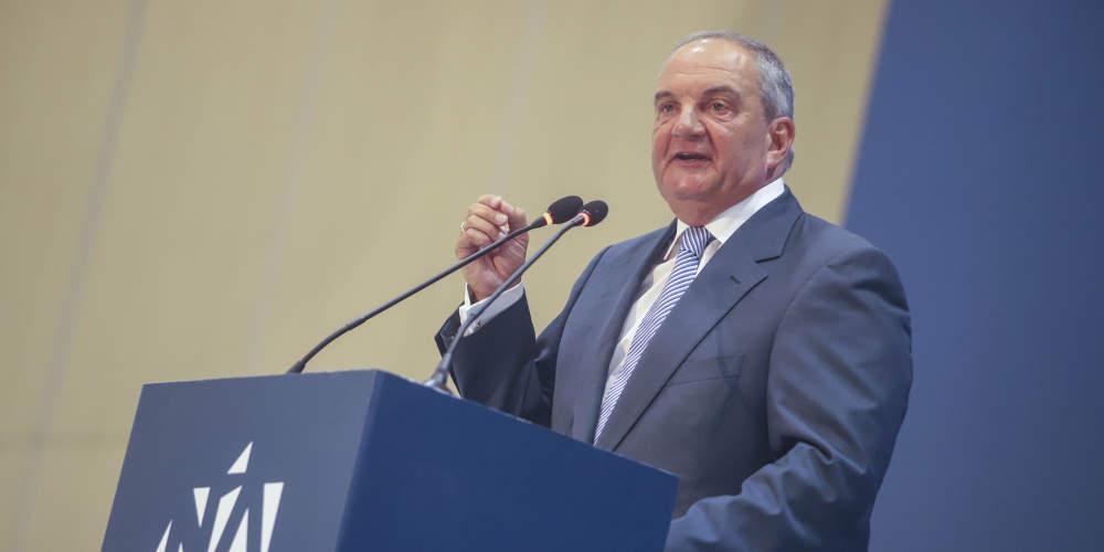 Κώστας Καραμανλής: Θετικός στον κορονοϊό ο πρώην πρωθυπουργός - Τι συμπτώματα εμφανίζει