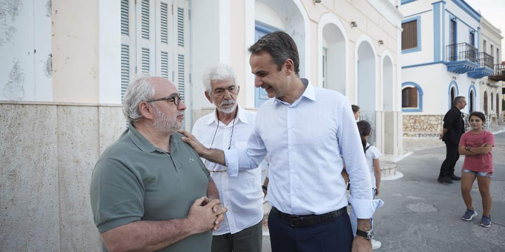 Άθλιο fake news για μια καρέτα-καρέτα και τον Μητσοτάκη - Τι απαντά η ΝΔ