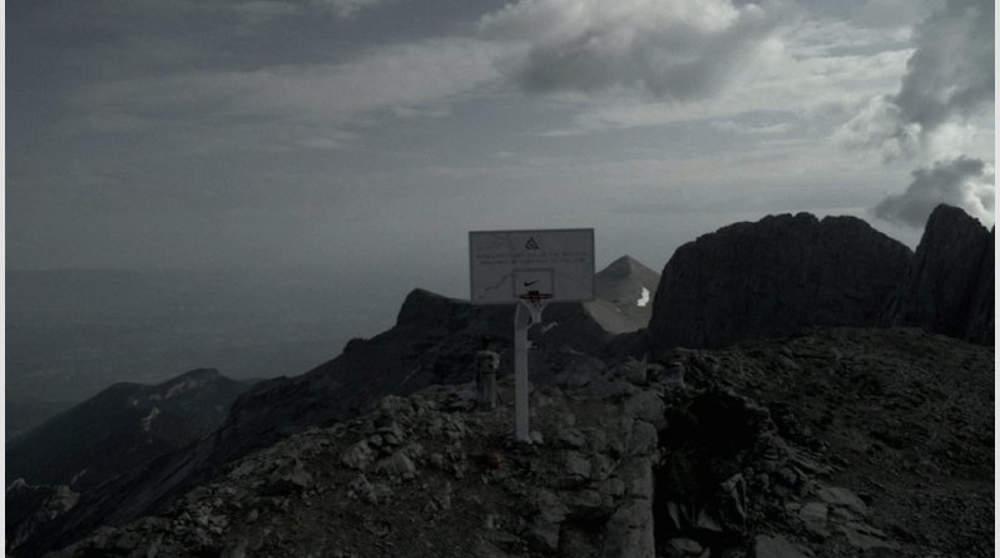 Η Nike έφτιαξε βίντεο στην κορυφή του Ολύμπου για τον Γιάννη Αντετοκούνμπο (εικόνες και βίντεο)