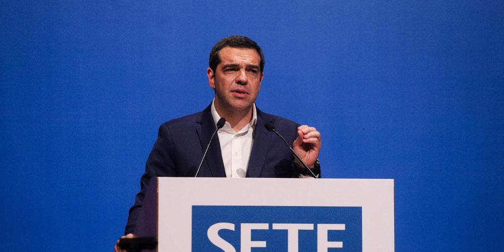 Νέα προεκλογική εξαγγελία Τσίπρα: Από το 13% στο 11% ο ΦΠΑ για τη διαμονή