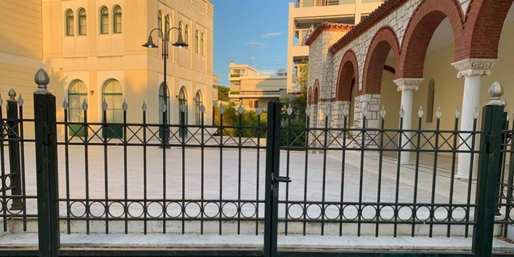 Παρατείνεται μέχρι 28 Απριλίου το «λουκέτο» σε εκκλησίες