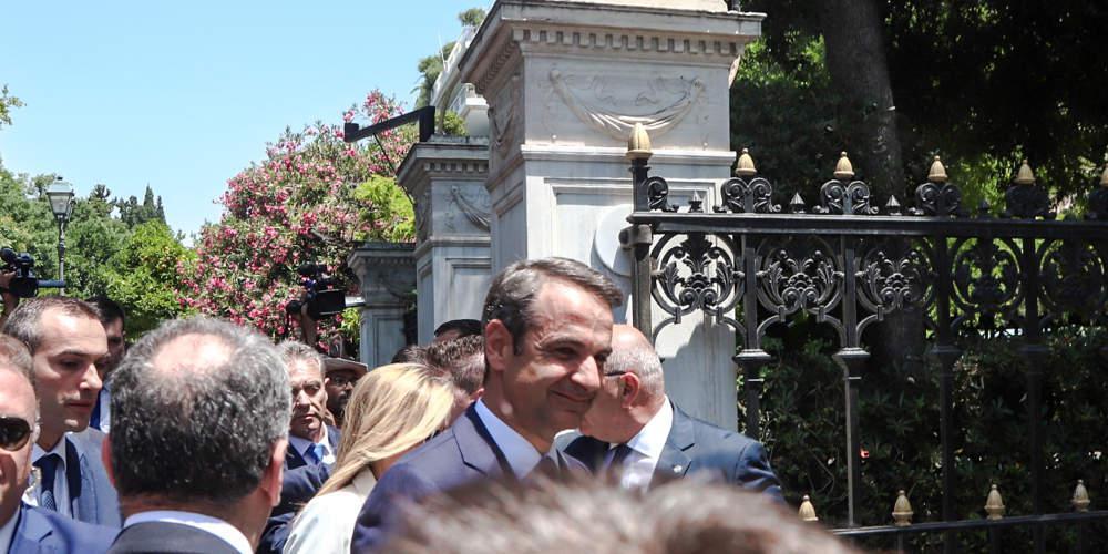 Δείτε live την ορκωμοσία του νέου πρωθυπουργού Κυριάκου Μητσοτάκη