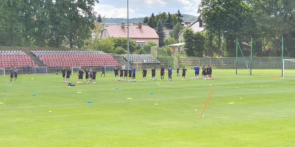 Ξεκίνησε την προετοιμασία της η ΑΕΚ στην Πολωνία [βίντεο]