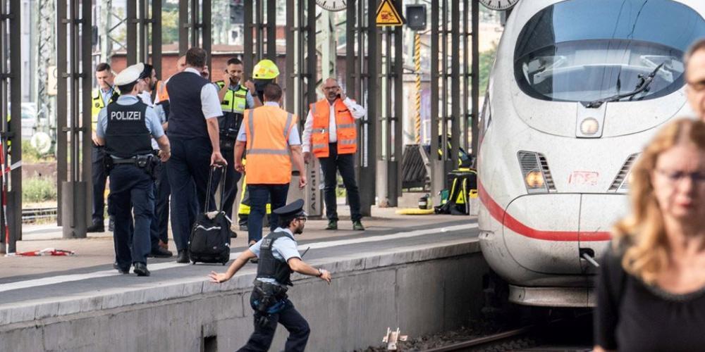 Σοκ στη Φρανκφούρτη: Τραγικός θάνατος οκτάχρονου από άνδρα που τον έσπρωξε στις ράγες του τραίνου