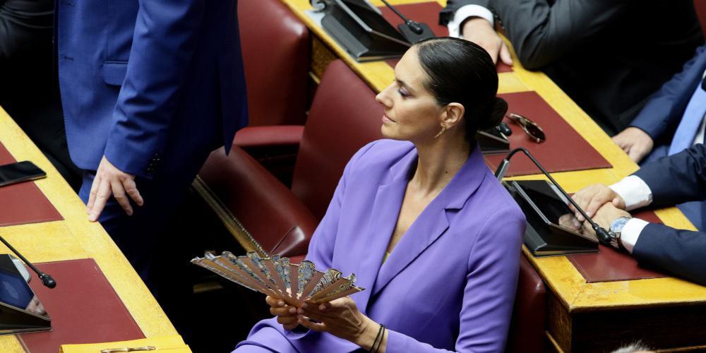 Σε σοβαρό χειρουργείο υπεβλήθη η Νόνη Δούνια – Τι συμβαίνει με την υγεία της