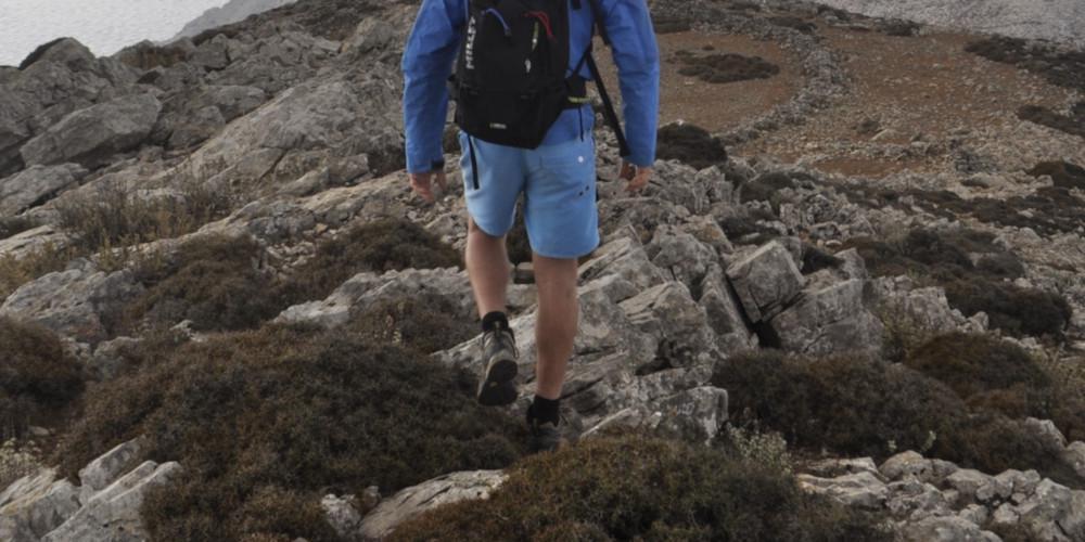 Θρήνος στην Κάλυμνο: 33χρονος πέθανε ενώ έκανε πεζοπορία