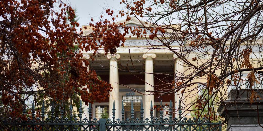 Διευκρινίσεις από την Μενδώνη: Πολυτεχνείο και Αρχιτεκτονική μένουν στους χώρους τους